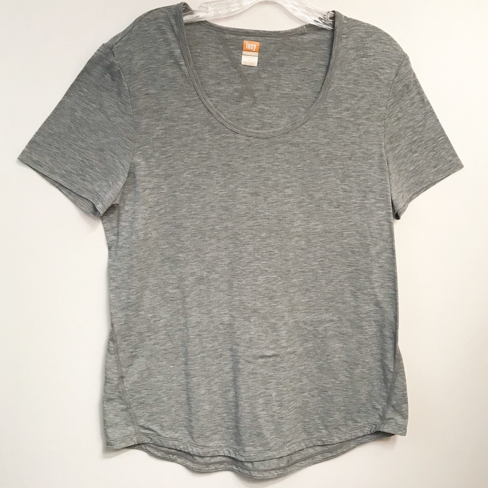 Lucy Women’s Lucy Tech Tee‎ Size Large